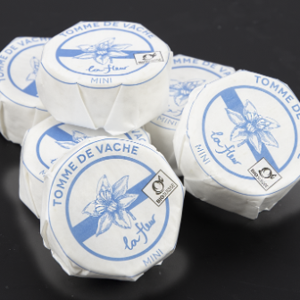 La Fleur ist ein cremiger aromatischer Weichkäse und eine Eigenmarke von Baumann Käse. 